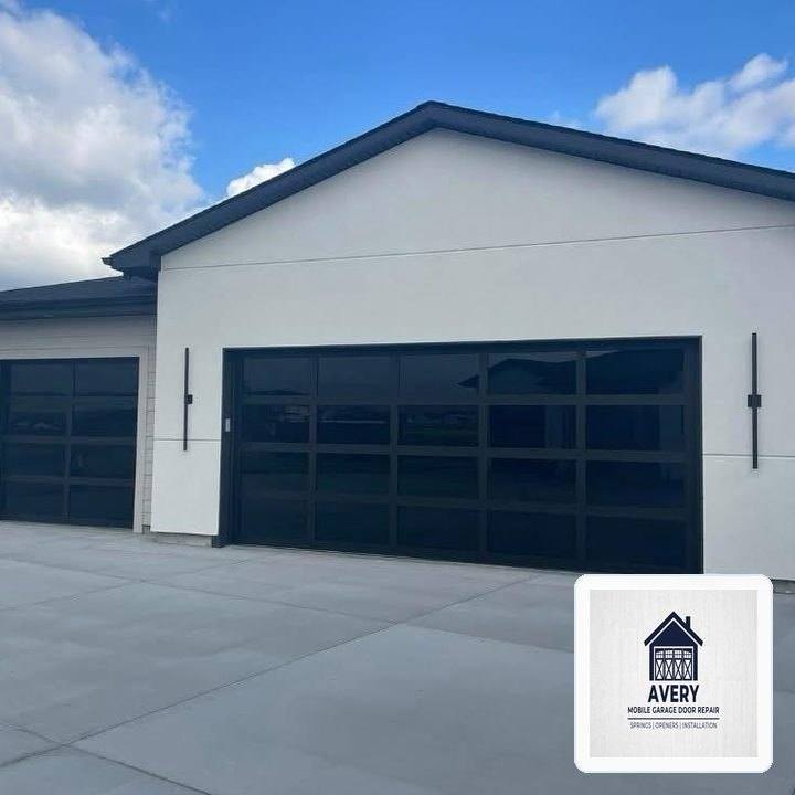 What to Do When Your Garage Door Jumps Off Track in Kapowsin, WA